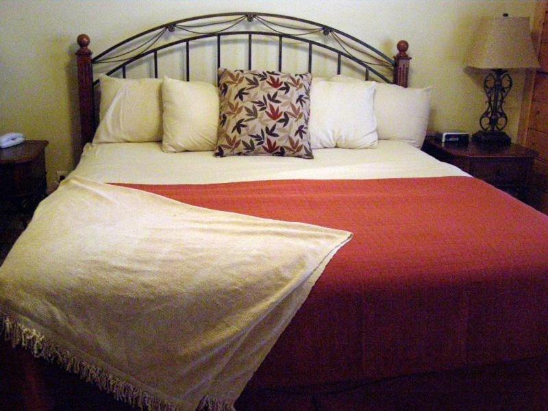 Cabins At Grand Mountain By Thousand Hills Resort Branson Room photo