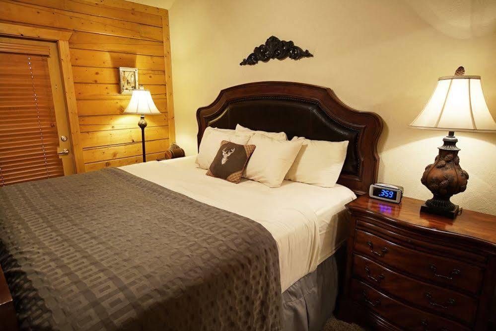 Cabins At Grand Mountain By Thousand Hills Resort Branson Exterior photo